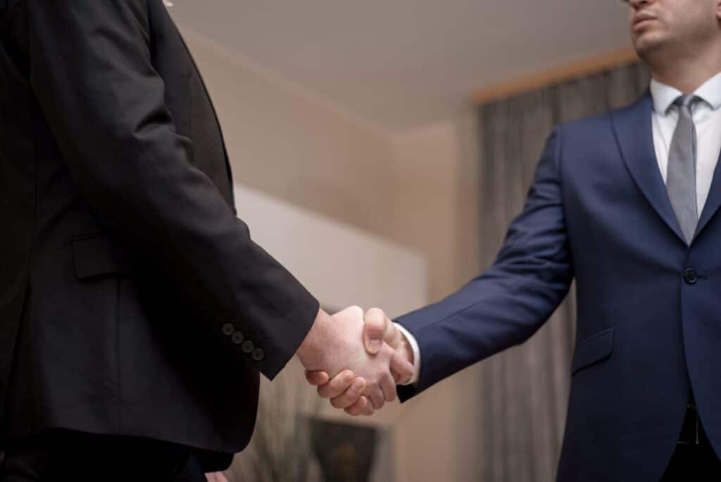 Entretien de conseil pour la mutuelle santé d'entreprise avec AMG Conseil à La Ciotat